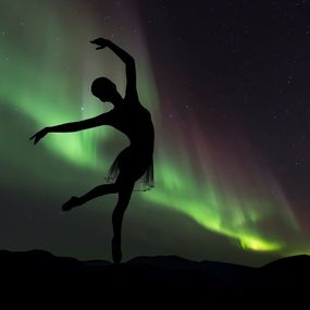 Okładka artykułu Dlaczego warto tańczyć? Nie tylko ciało, ale również mózg będą nam wdzięczne.
