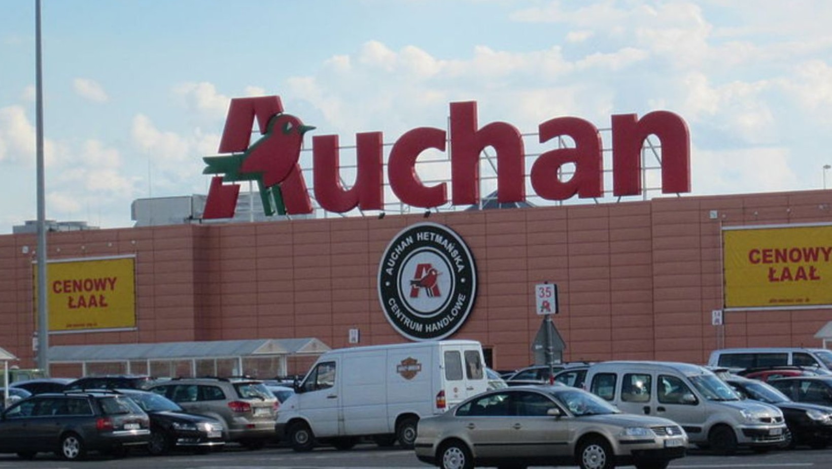 „Przepraszamy za problem” – Popularny produkt zniknął z półek w całej Polsce!