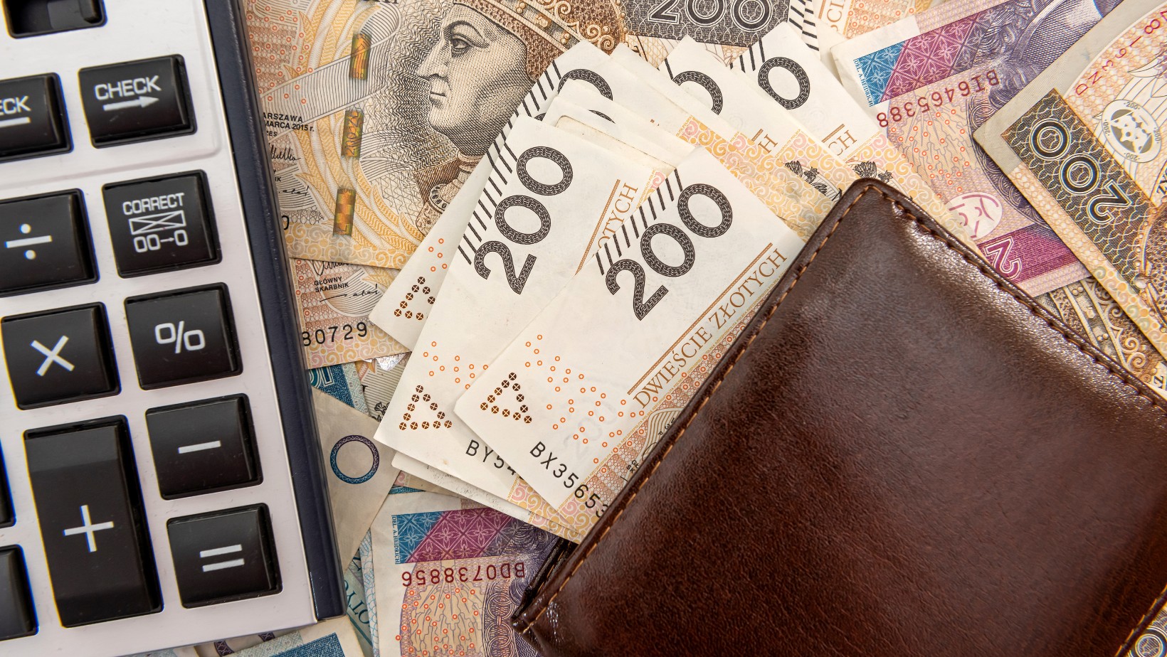 Nie będzie przedłużenia wakacji kredytowych?! Rząd planuje zmiany!