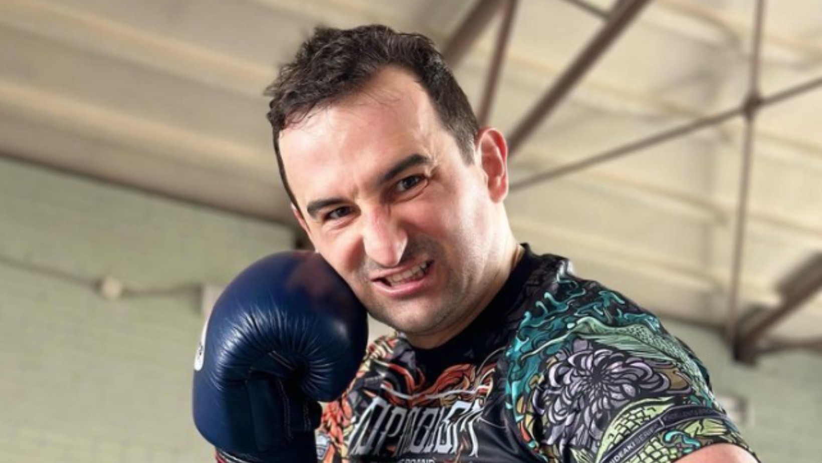 „Ćpali ze mną, a potem obgadywali”- Michał Koterski  o walce z uzależnieniami