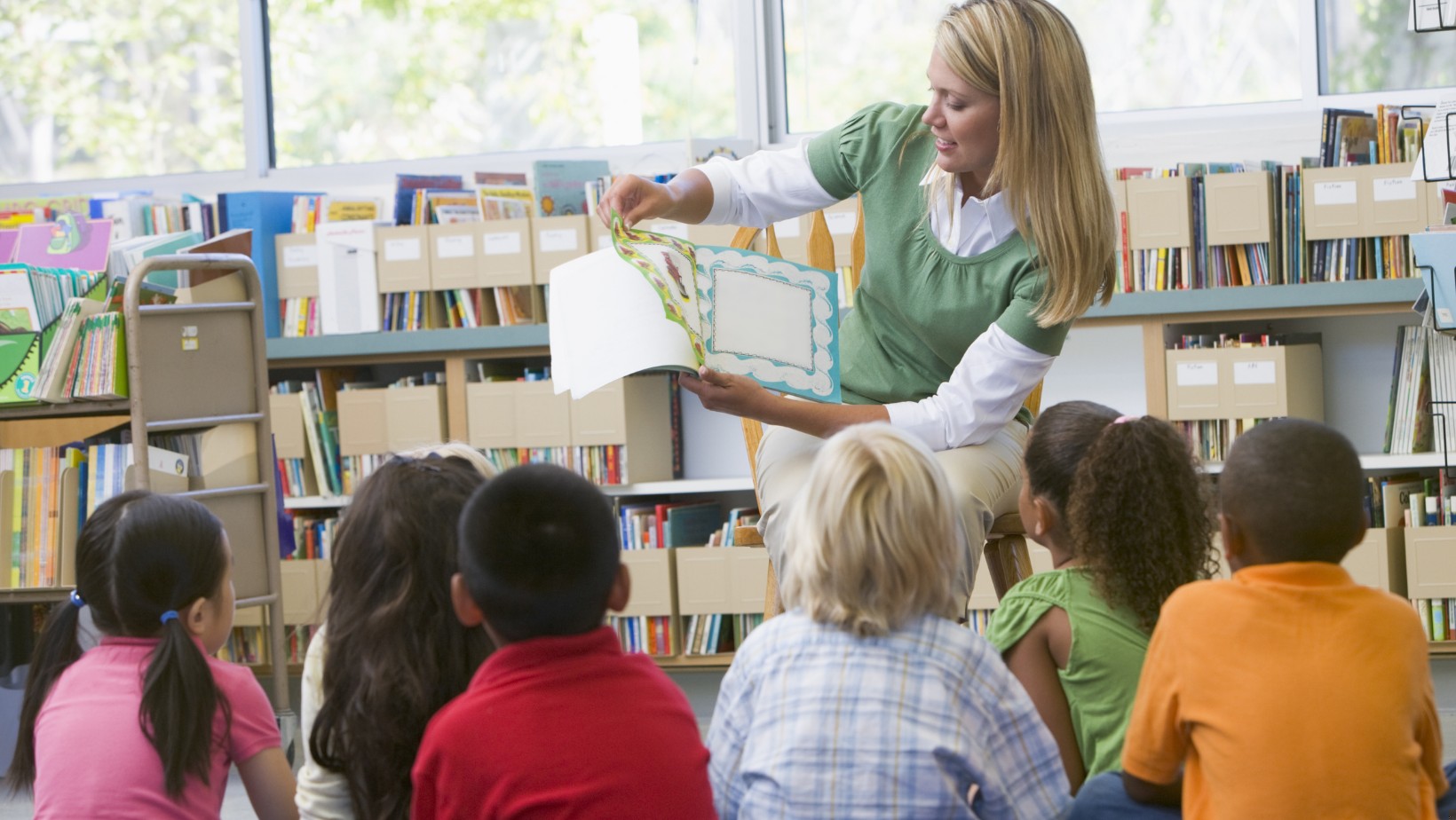 Zdjęcie Podwyżki dla nauczycieli w 2025 roku – ile wyniosą nowe stawki? #1