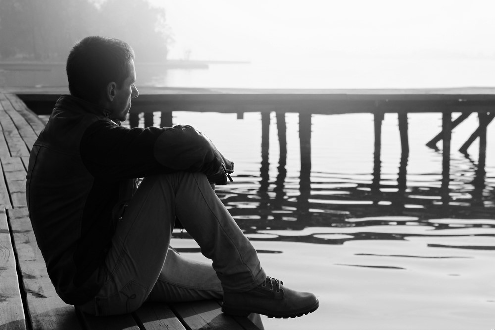 Nigdy nie płacz z powodu osoby, która Cię zraniła. Ciesz …