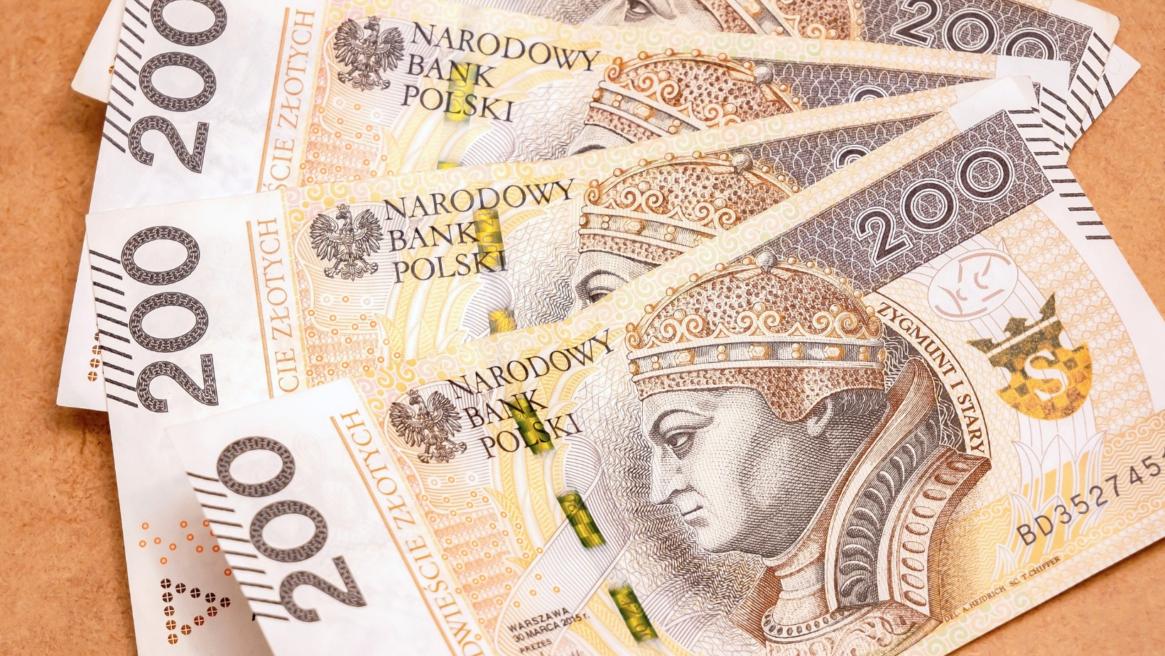 Rodzice mogą stracić 800 plus. ZUS przekazał nowe dane