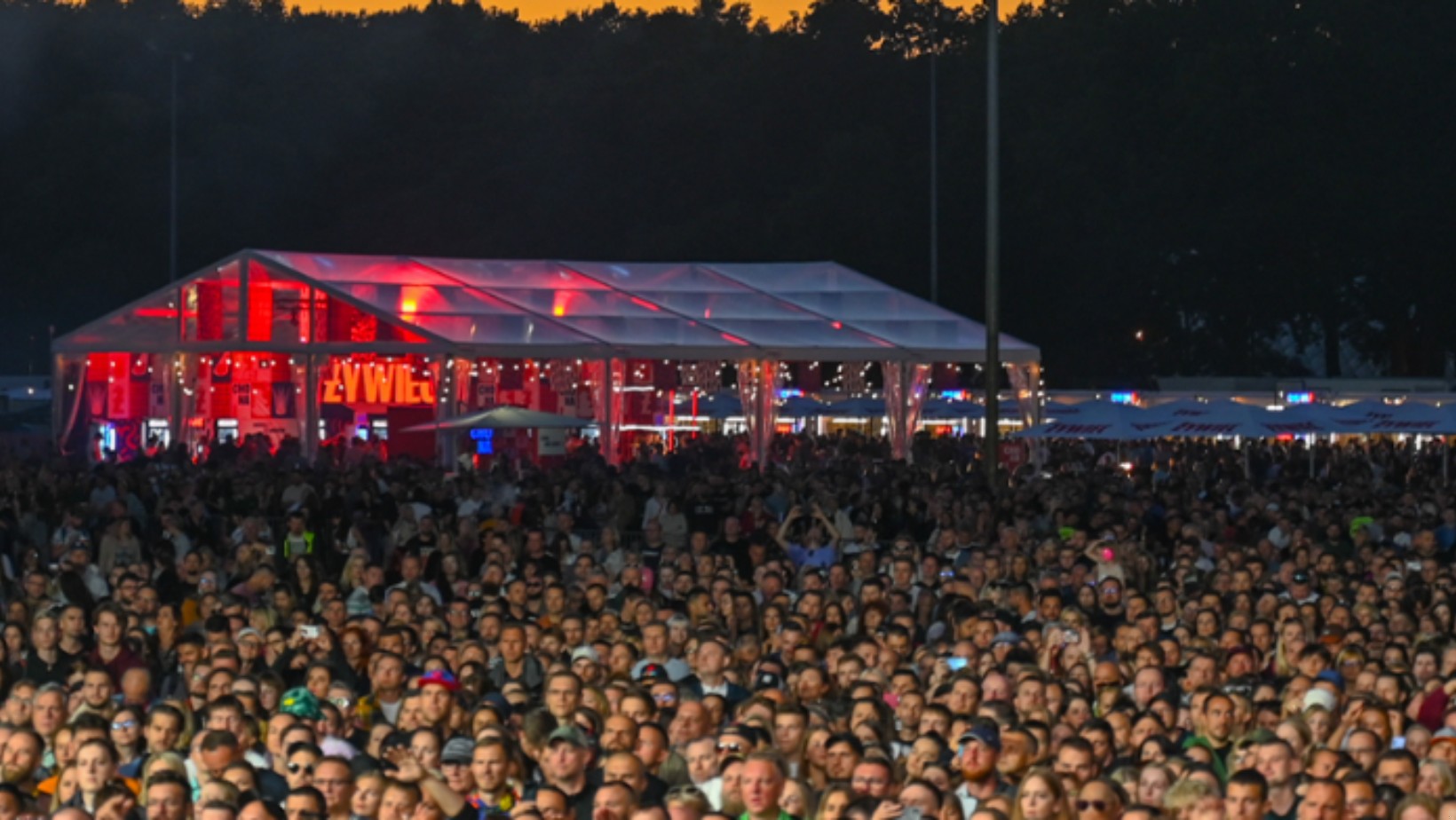 Męskie Granie przerwane! Doszło do ewakuacji w Żywcu!