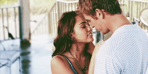 Zdjęcie 8 najlepszych cytatów z książki "Ostatnia piosenka" #1