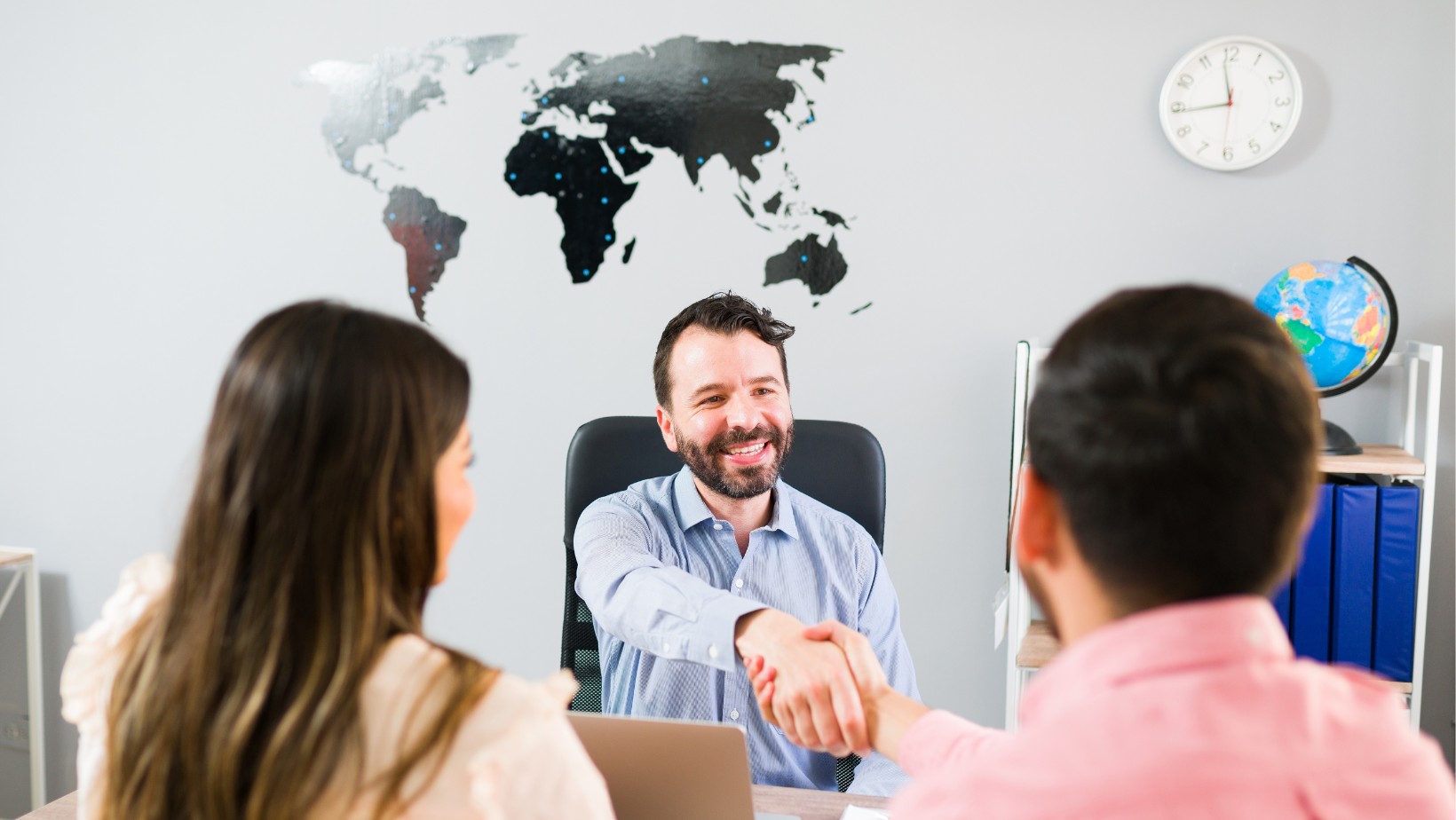 Kolejne biuro podróży bankrutuje! Turyści zostali na lodzie?!