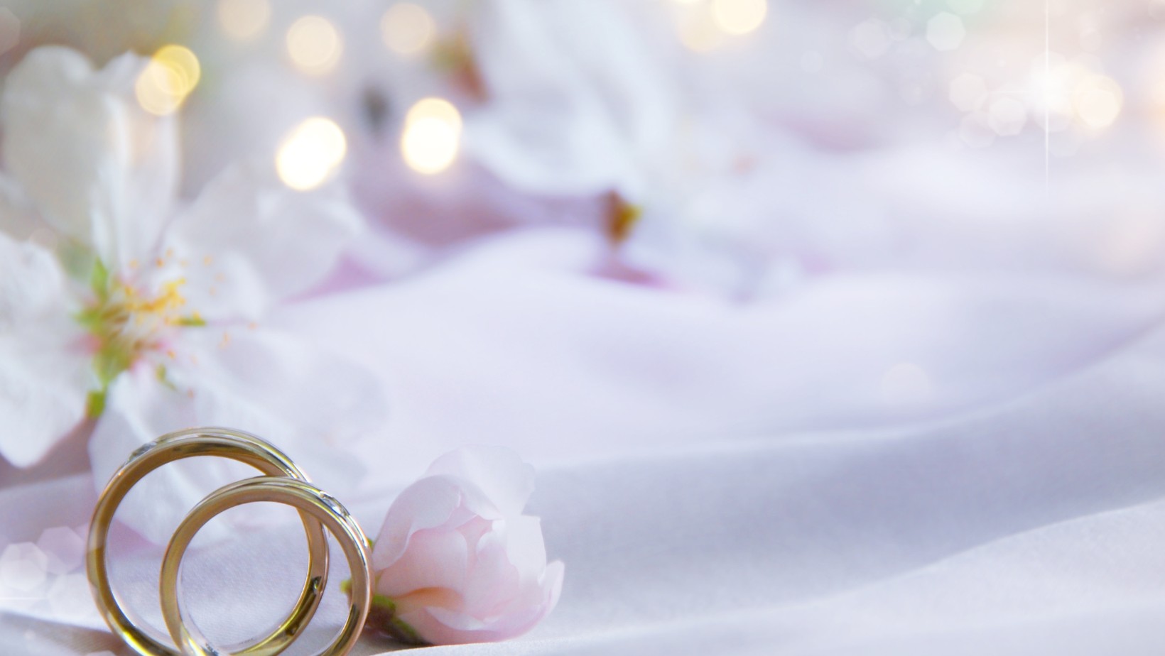 Ile włożyć do koperty na wesele w 2024 roku? Pamiętaj o jednym ważnym szczególe!