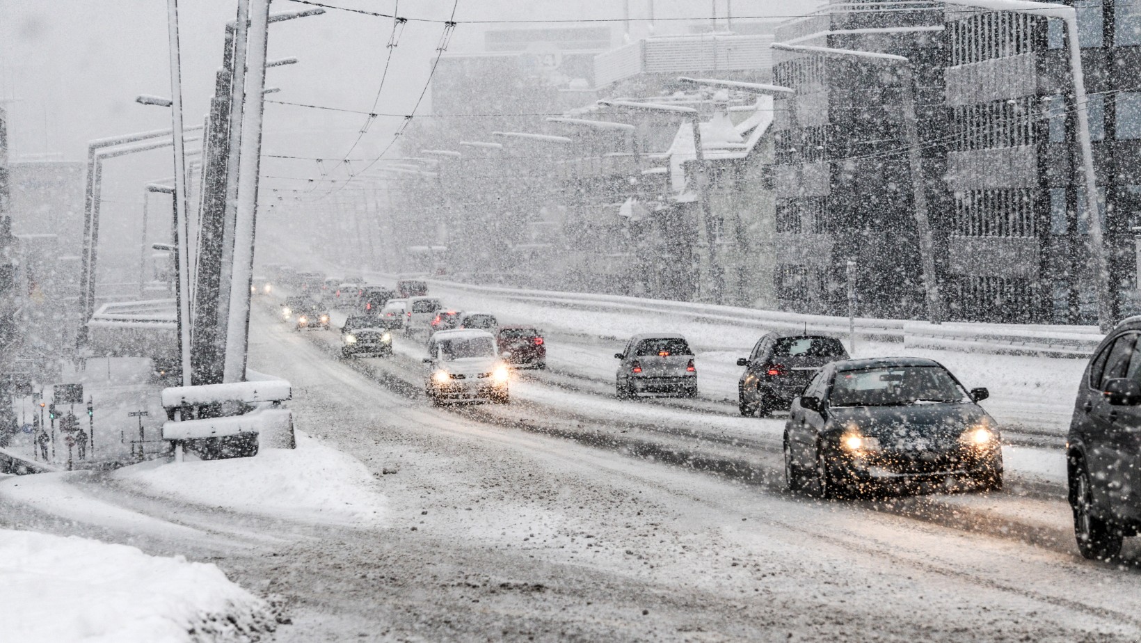 Ostrzeżenie przed nadchodzącym Cyklonem Henk! Powrót mroźnej aury?