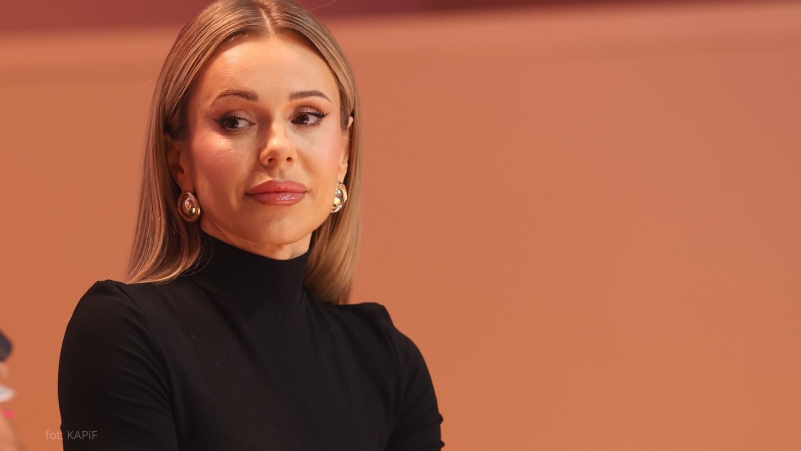 „Ile za to dostałeś?” – Burza po zdjęciu z samolotu. Doda ujawnia, co naprawdę się wydarzyło