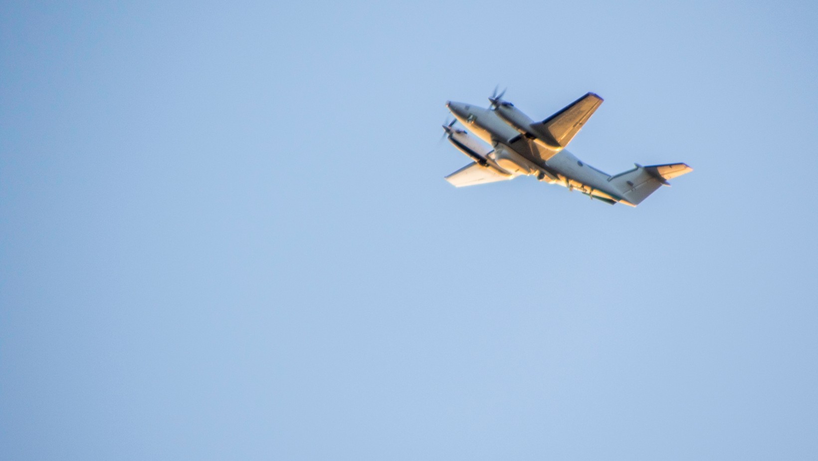 Katastrofa lotnicza w Wielkiej Brytanii. Maszyna runęła chwilę po starcie