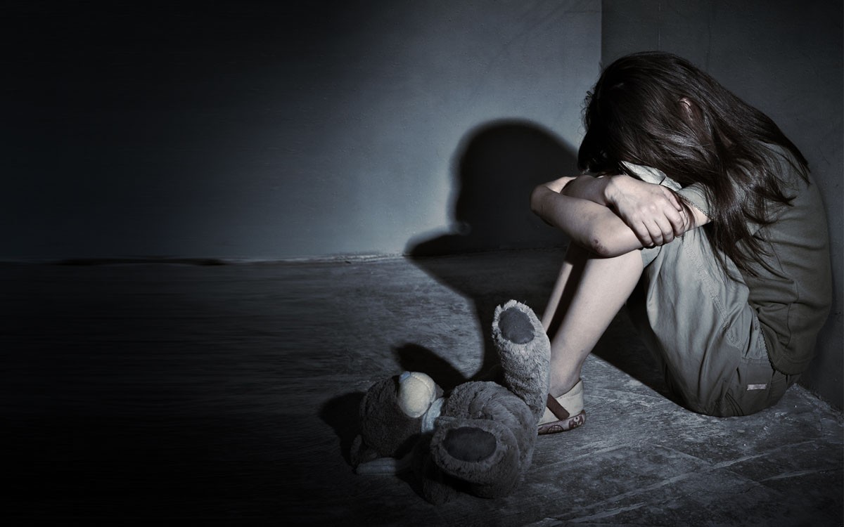 Ale kto by zgorszył jednego z tych małych, którzy wierzą, …