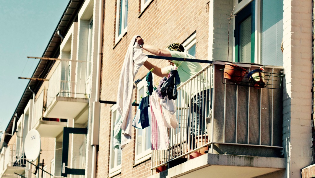 Zdjęcie Zakaz suszenia prania na balkonie i w mieszkaniu? Szok dla mieszkańców! #1