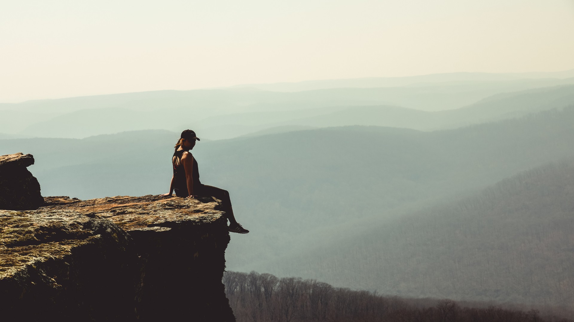 „Kto nie ryzykuje, ten nie pije szampana” – dlaczego warto podejmować odważne decyzje w życiu?