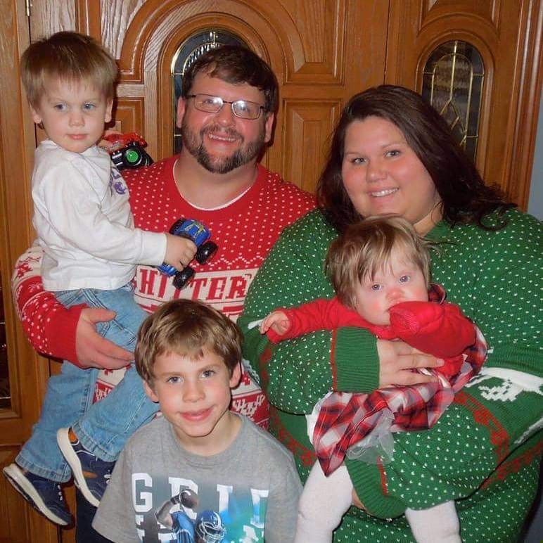 Zdjęcie Straciła ukochanego męża, ale on sam uratował 50 żyć. Pracownicy szpitala wspólnie go pożegnali #1