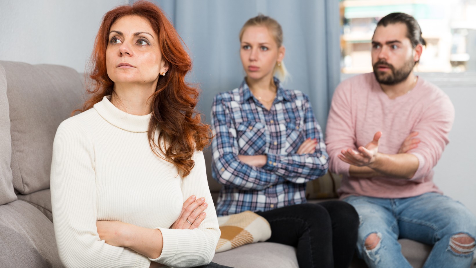 Tych słów ABSOLUTNIE nie mów swojej teściowej!