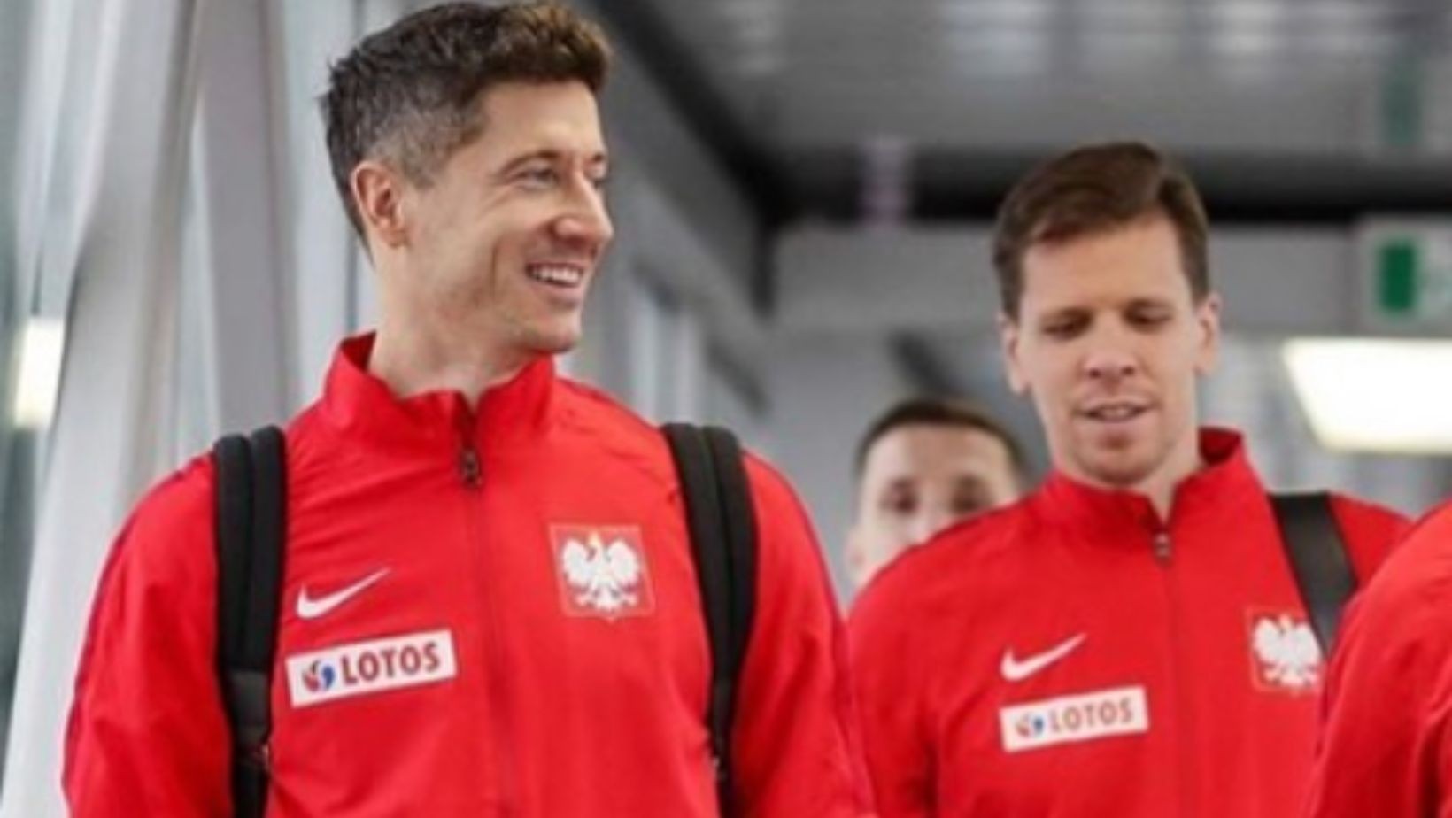 Robert Lewandowski wbił szpilę Wojtkowi Szczęsnemu po meczu z Walią! ”Niech broni coś”