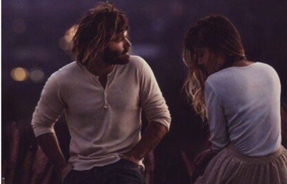 Kochaliśmy się pół żartem, pół serio. Ty mnie żartem, ja …