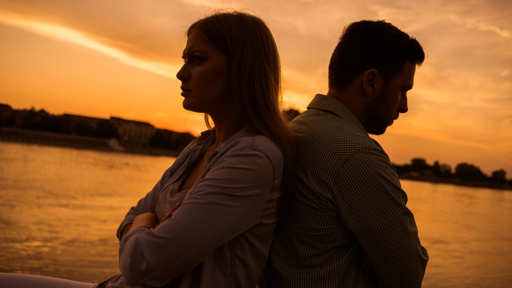 Byłaś tylko plastrem na jego serce? Oto znaki, że to „rebound relationship”!