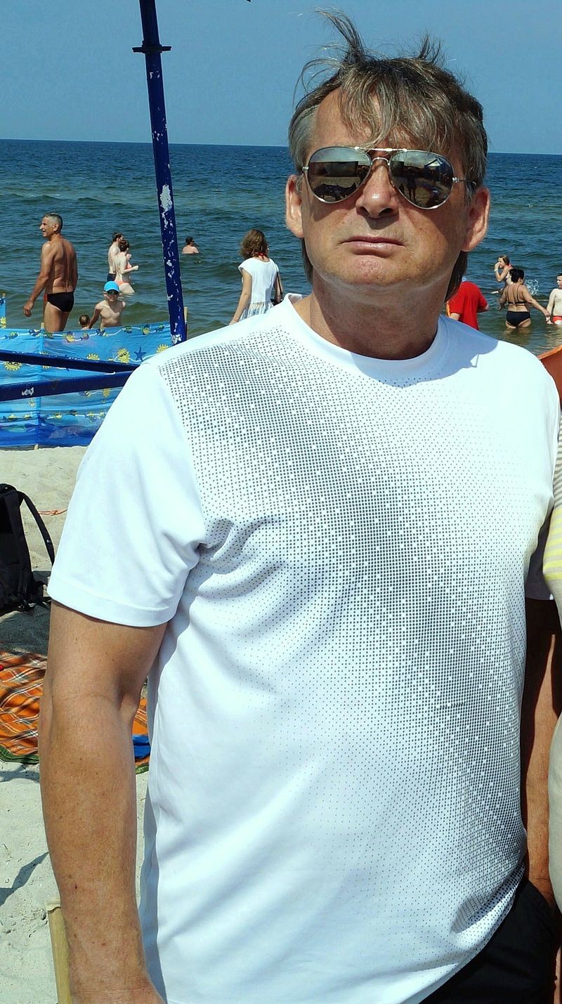 Jerzy Kalibabka:[narodziny gwiazdy, ikona oszustwa, manipulacja]