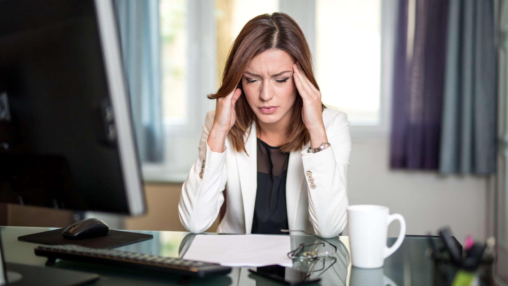 Zdjęcie Jak radzić sobie z presją społeczną jako kobieta? #1