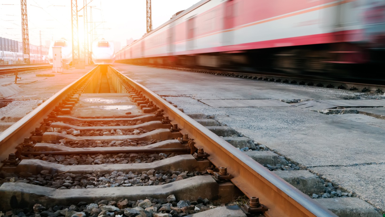 Mężczyzna zginął pod kołami pociągu! Maszynista był pijany!