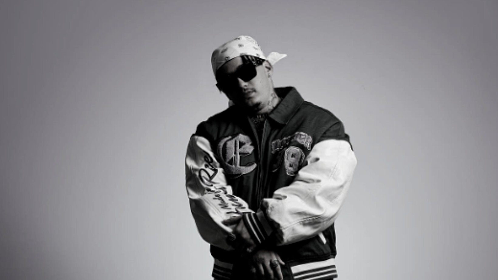 Nie żyje 28-letni raper. Zmarł po tym, jak upadł na scenie…