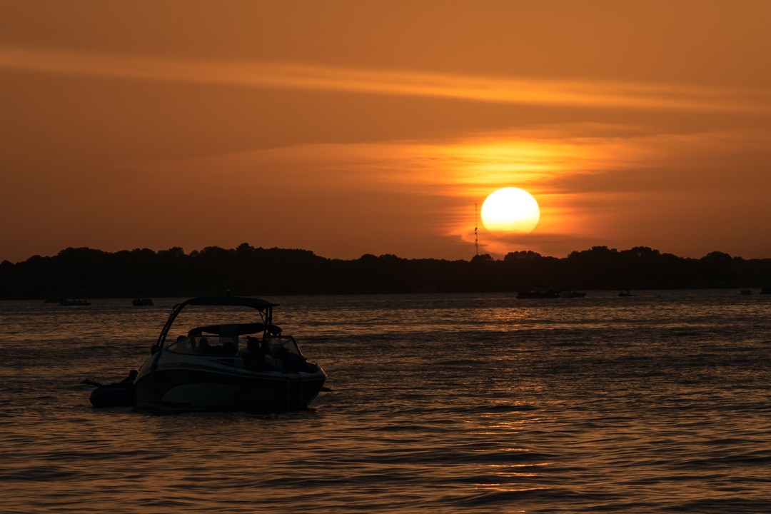Kiedy dobroczynność nie szkodzi dobroczyńcy, zarzyna obdarowanego.