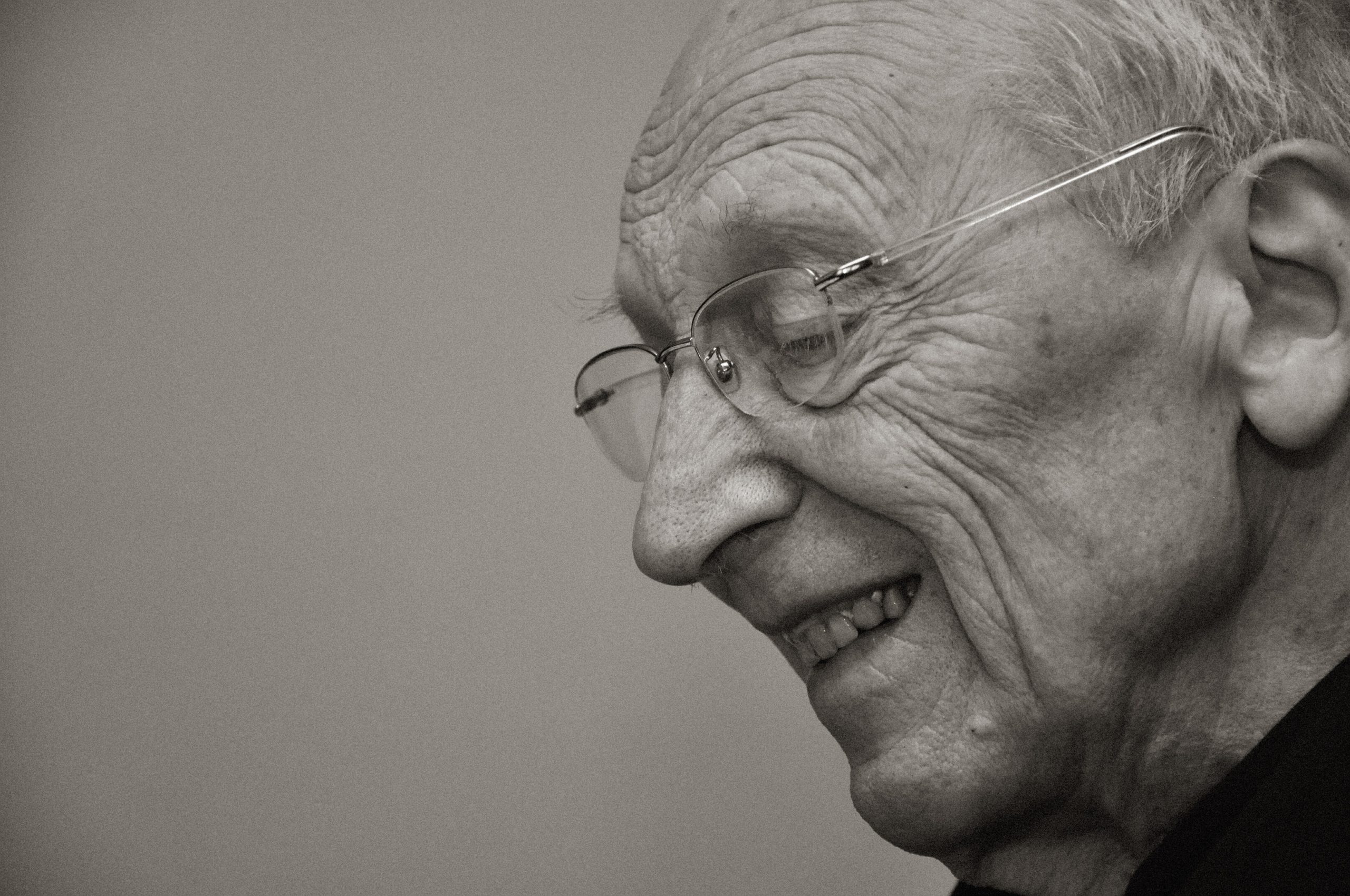 Jakże bardzo wielu ludzi dzisiaj przychodzi smutnych, że nikt im …