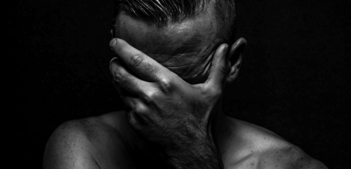 Cierpienie powinno pomagać nam się ulepszać i naprawiać, a nie ciągnąć nas w dół.