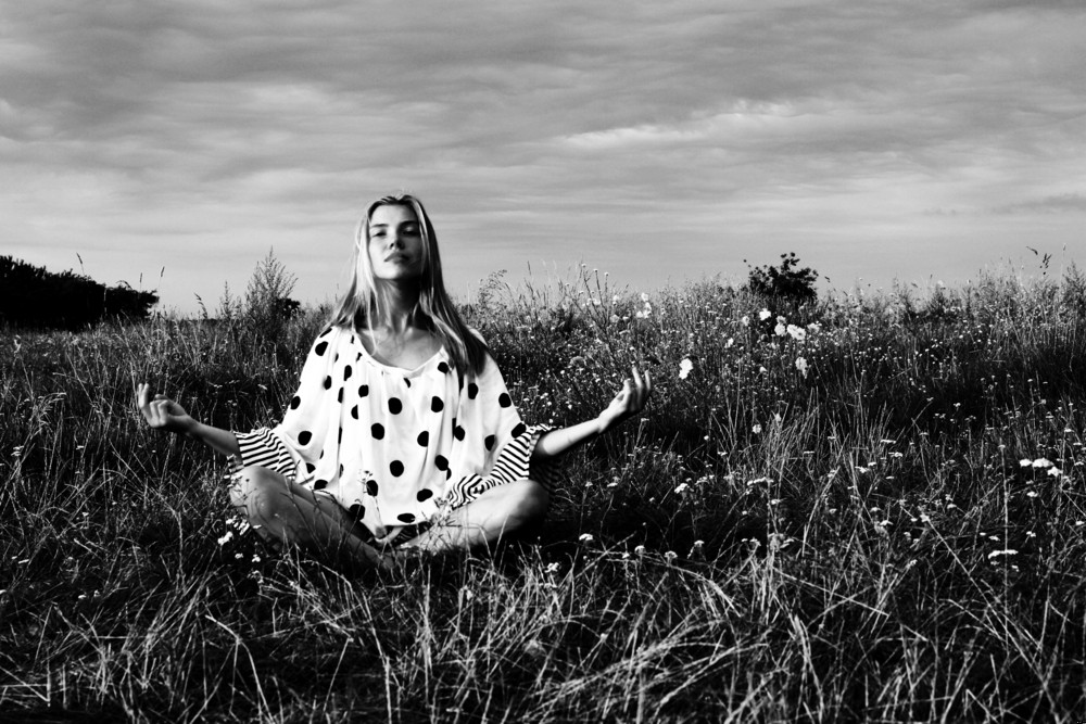 Pokonuj złych ludzi swym opanowaniem. Nie daj się im wyprowadzić …