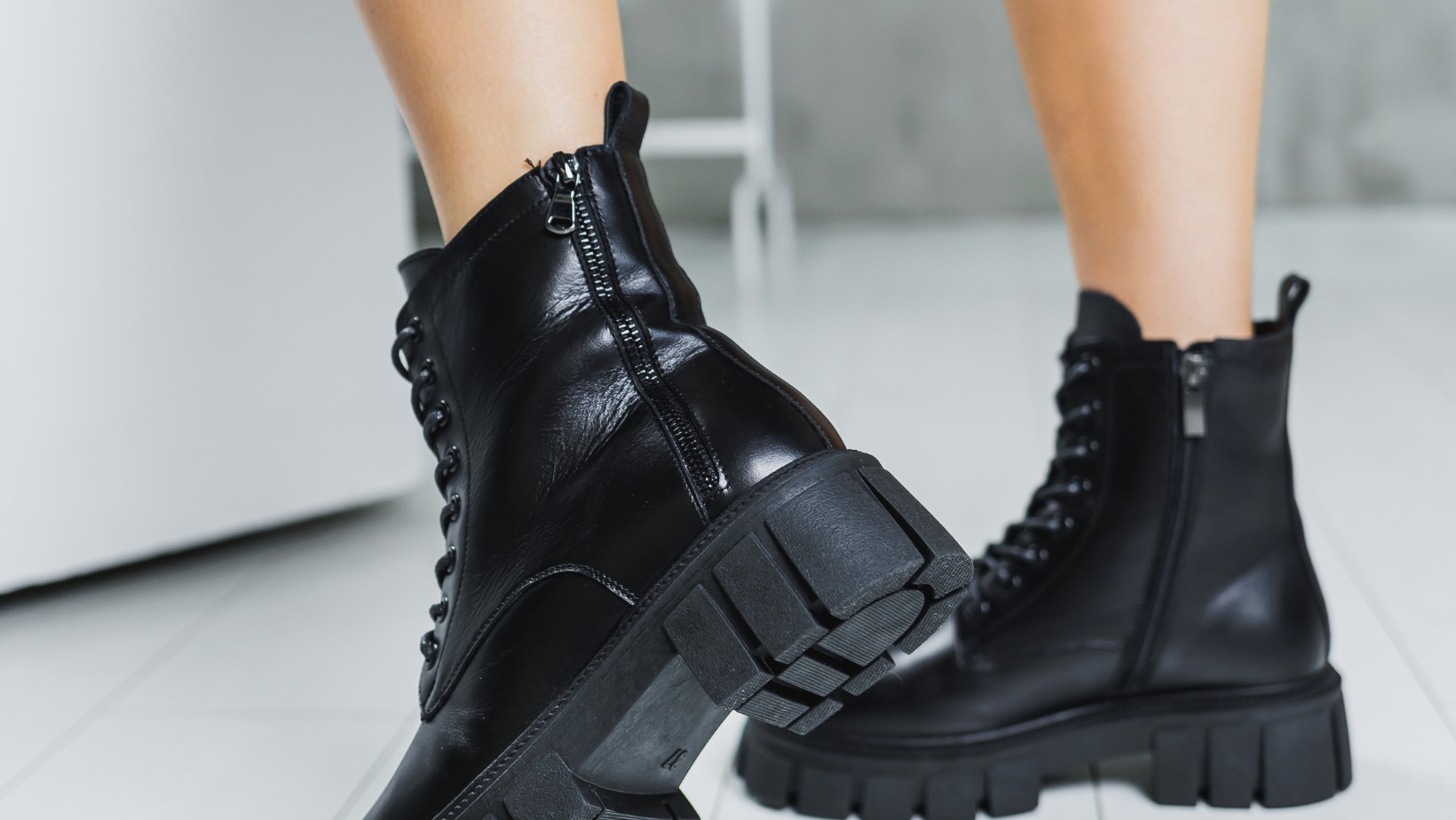 Zdjęcie Buty, które mężczyźni uważają za najmniej sexy! Zaskoczenie na liście! #2