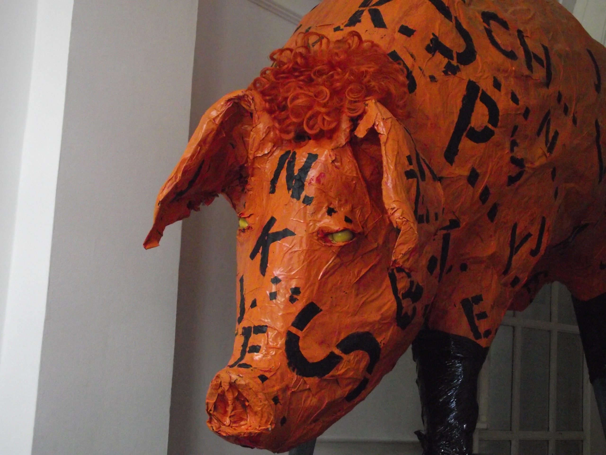 Daj człowiekowi koryto, a momentalnie zamieni się w świnię.