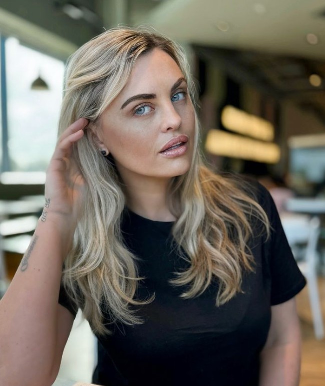 Zdjęcie Influencerka wywołała ogromne oburzenie po wyznaniu, że rozbiera się przy swoich dzieciach! #1