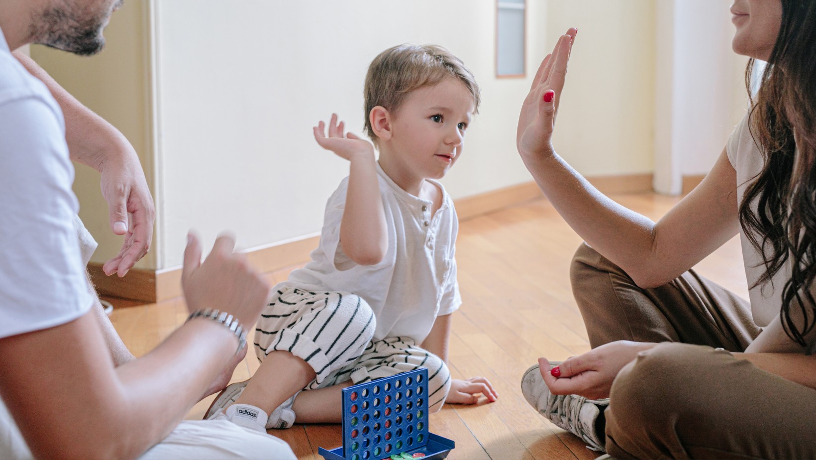 800 plus zagrożone? ZUS może cofnąć świadczenie – przełomowa decyzja sądu!