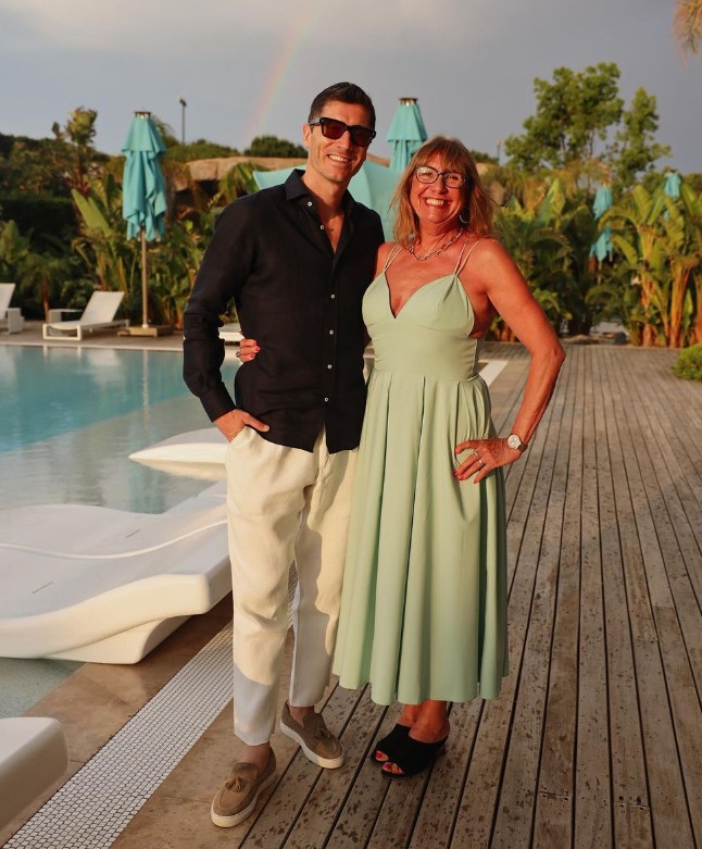 Zdjęcie Mama Roberta Lewandowskiego wspiera syna po słabym wyniku w plebiscycie na Sportowca Roku! #1