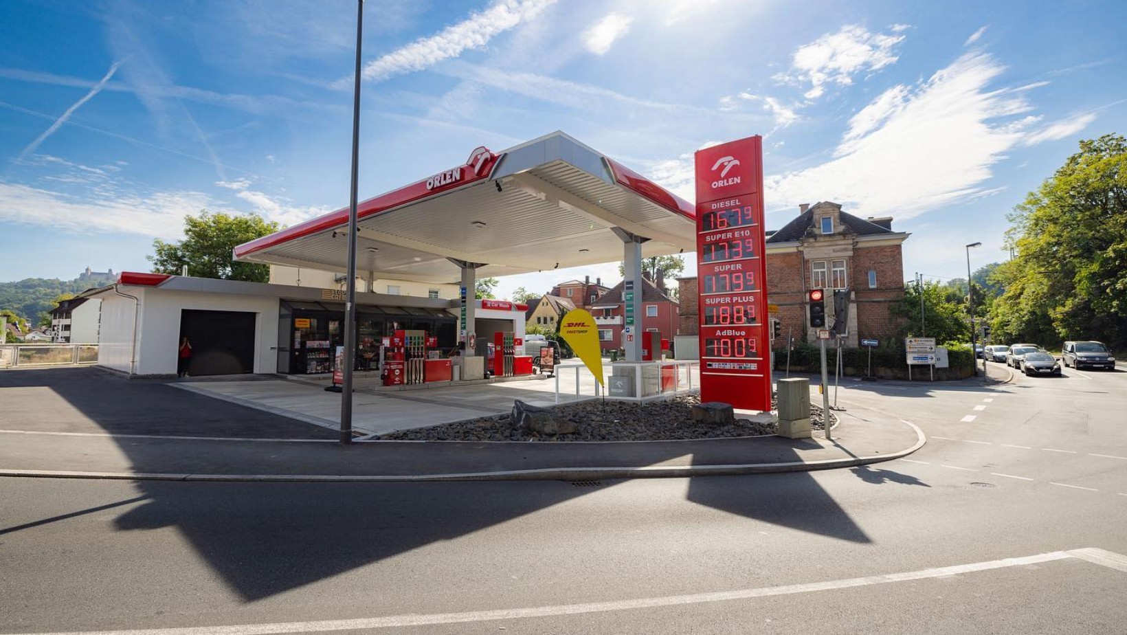 Orlen: wojsko w służbie , cysterny na stacjach!