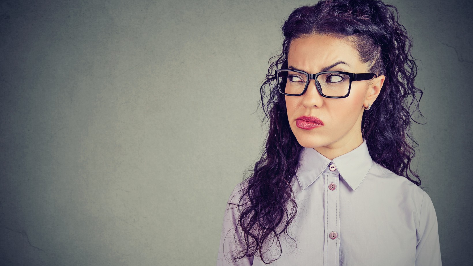 Zemściła się na mężu za zdradę z przyjaciółką. Upokorzyła niewiernego partnera publicznie!