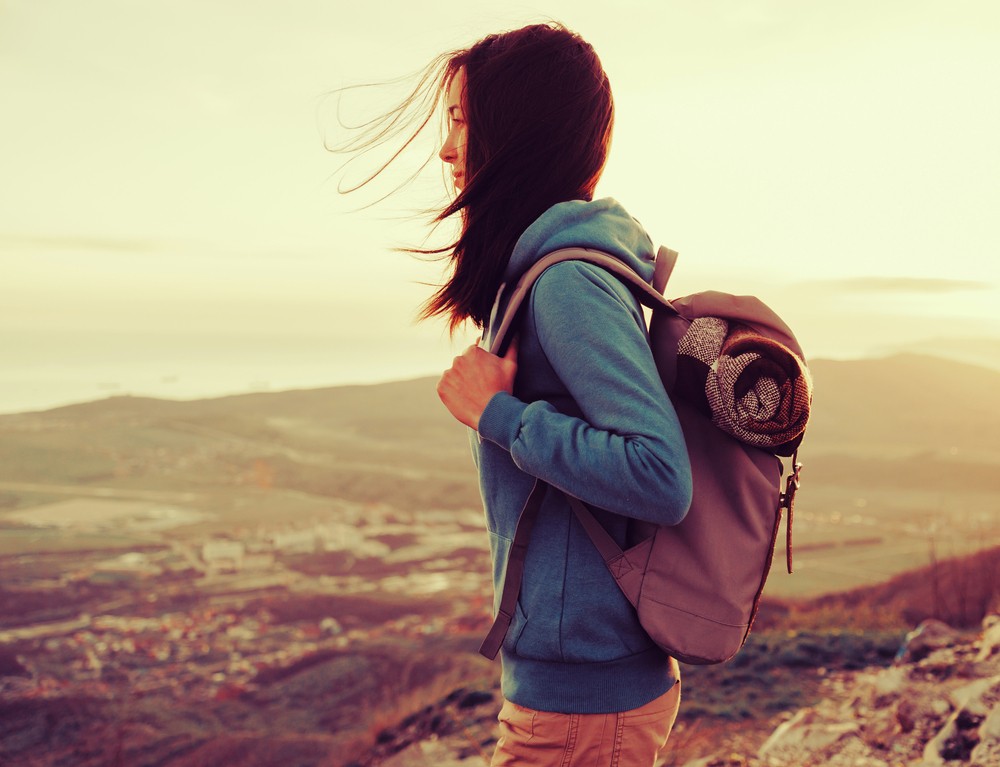 Ludzie powoli tracili dar płaczu, zastępowali łzy ideami. Cała nasza …