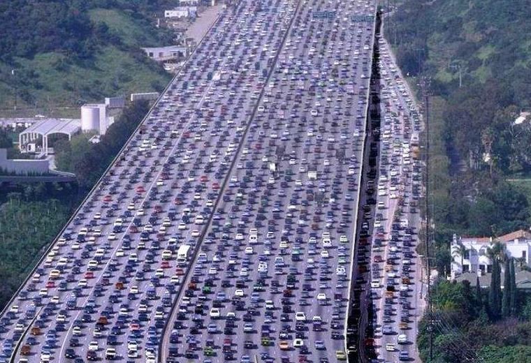 Żyjemy w wielkich czasach, lecz czasu coraz mniej.