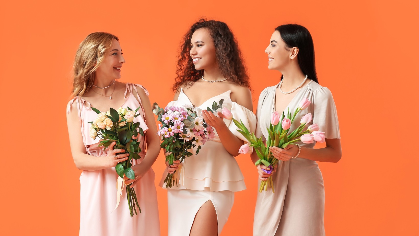 Jakie kwiaty najczęściej dostajesz na Dzień Kobiet? Zobacz, co to może oznaczać!