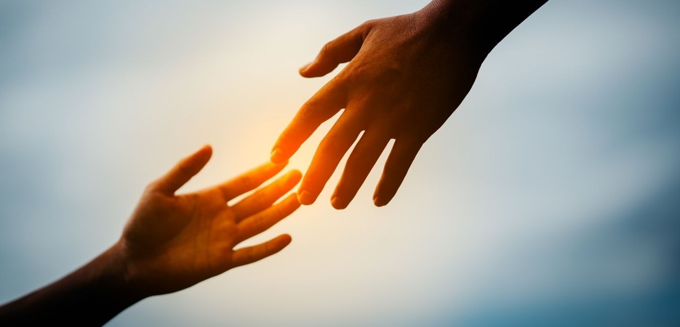 Breadcrumbing, czyli rzucanie okruchów w związku