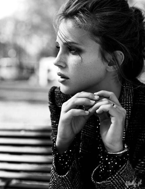 „Miłość buduje się na poświęceniu, nie na pieniądzach.”