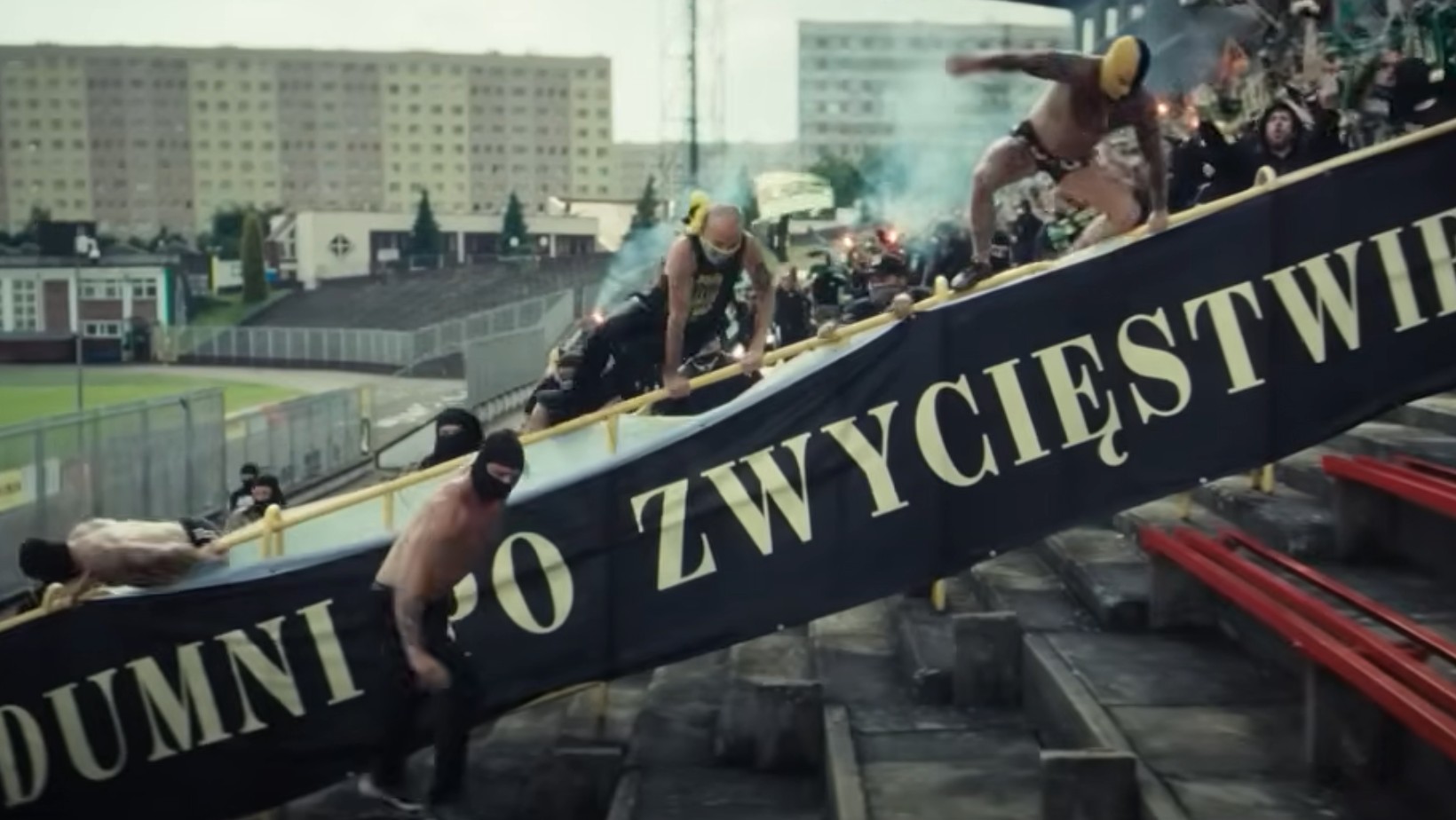 Zdjęcie Netflix zapowiada mocny polski serial o pseudokibicach! Sprawdź to! #1