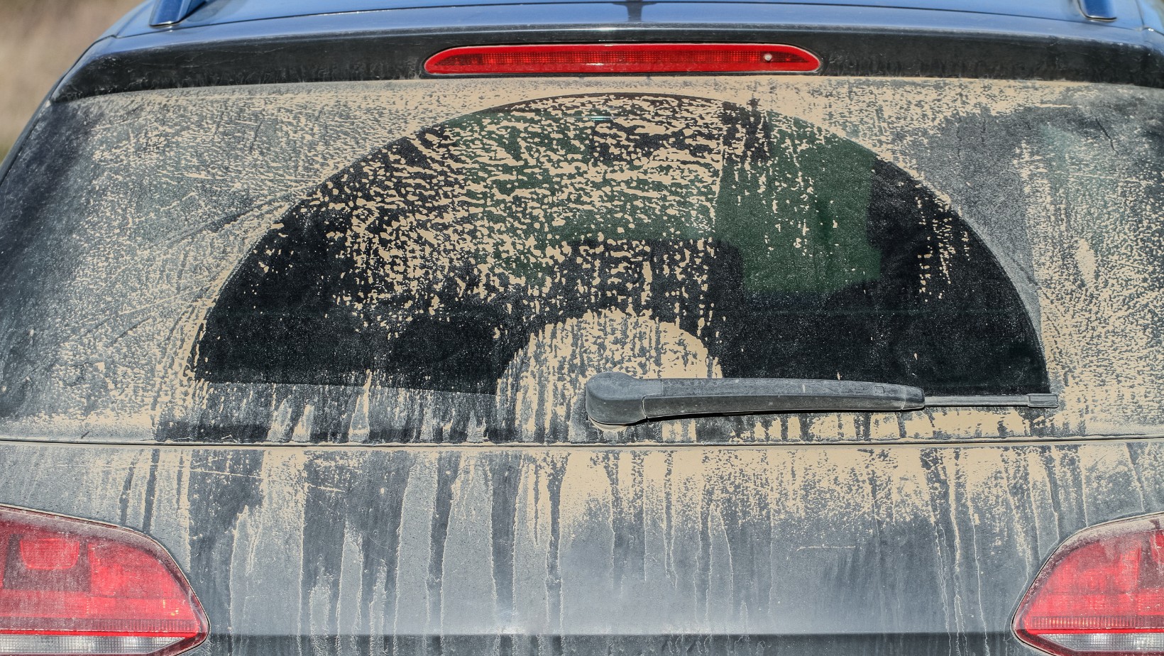 Zdjęcie Eksperci ostrzegają: niezwykłe zjawisko pojawi się w Polsce #1