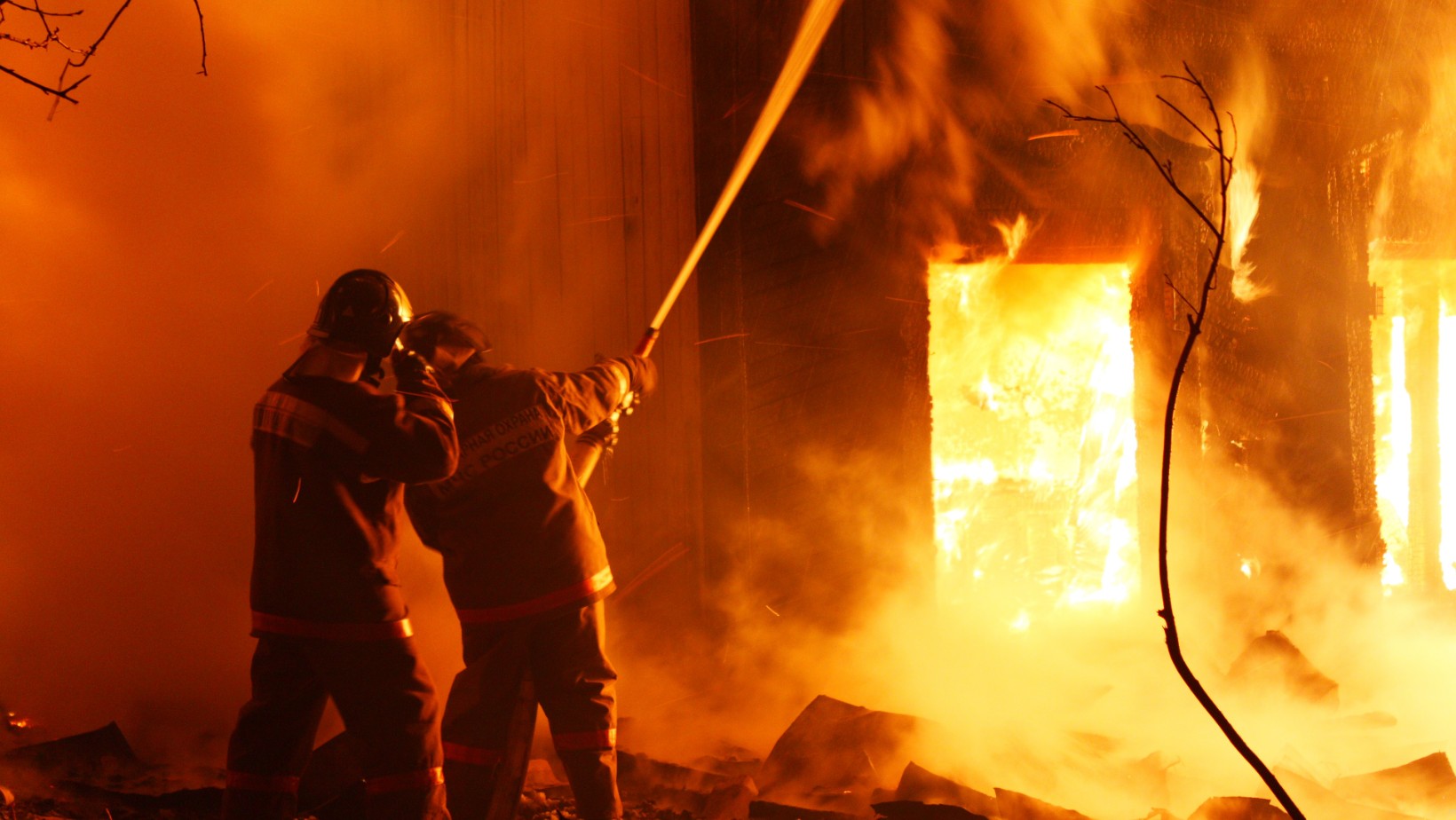 Zdjęcie Płonie turystyczny raj Polaków! Tysiące osób musi odwołać wakacje! #1