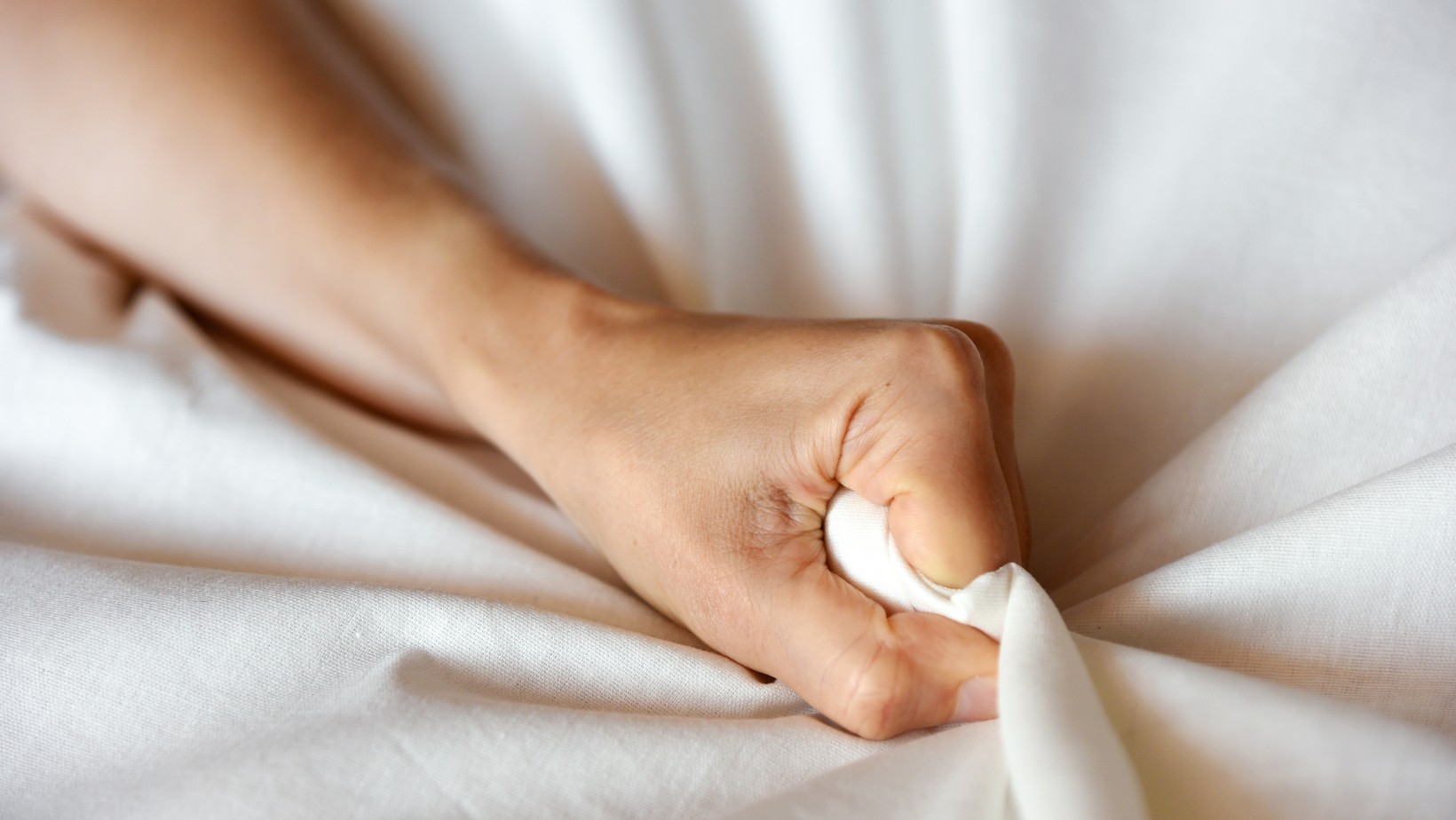 Dlaczego ona udaje Orgazm? Prawdziwe powody mogą Cię zaskoczyć