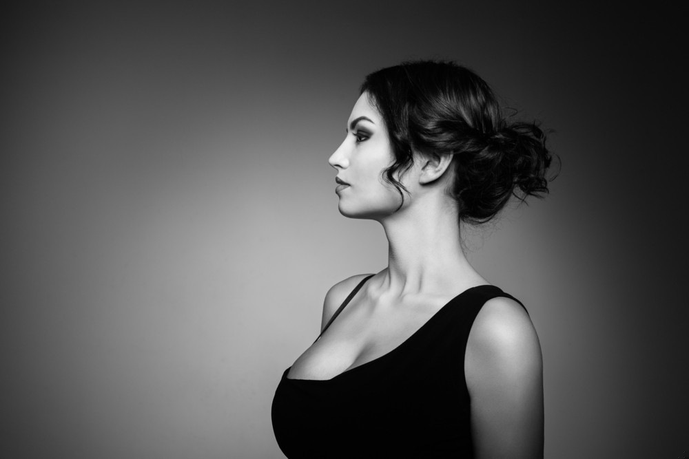 Była zachwycona. Miała władzę nad jego duszą i ciałem, całą …