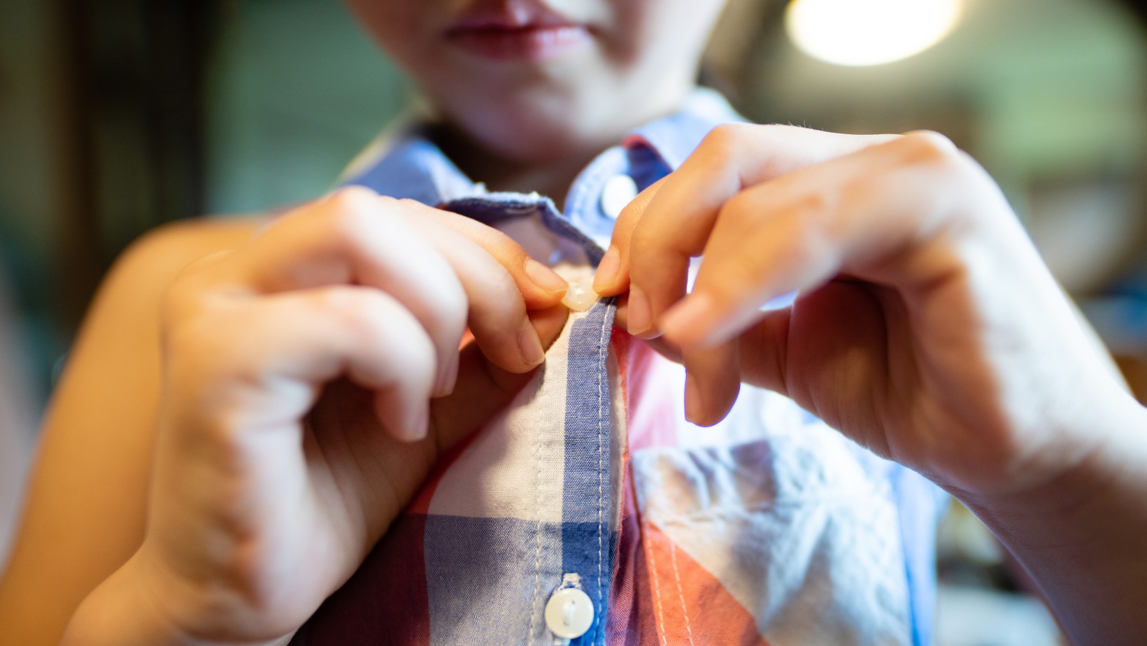 Jak ubrać dziecko na rozpoczęcie szkoły? Kilka istotnych wskazówek