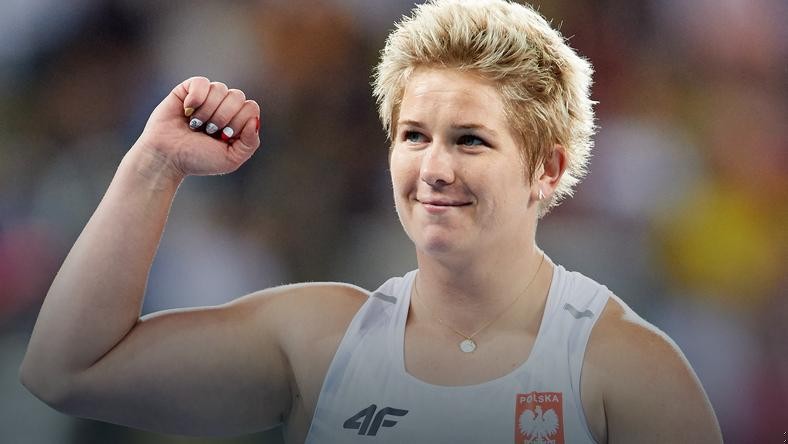 Anita Włodarczyk zdobyła złoty medal i pobiła własny rekord świata …