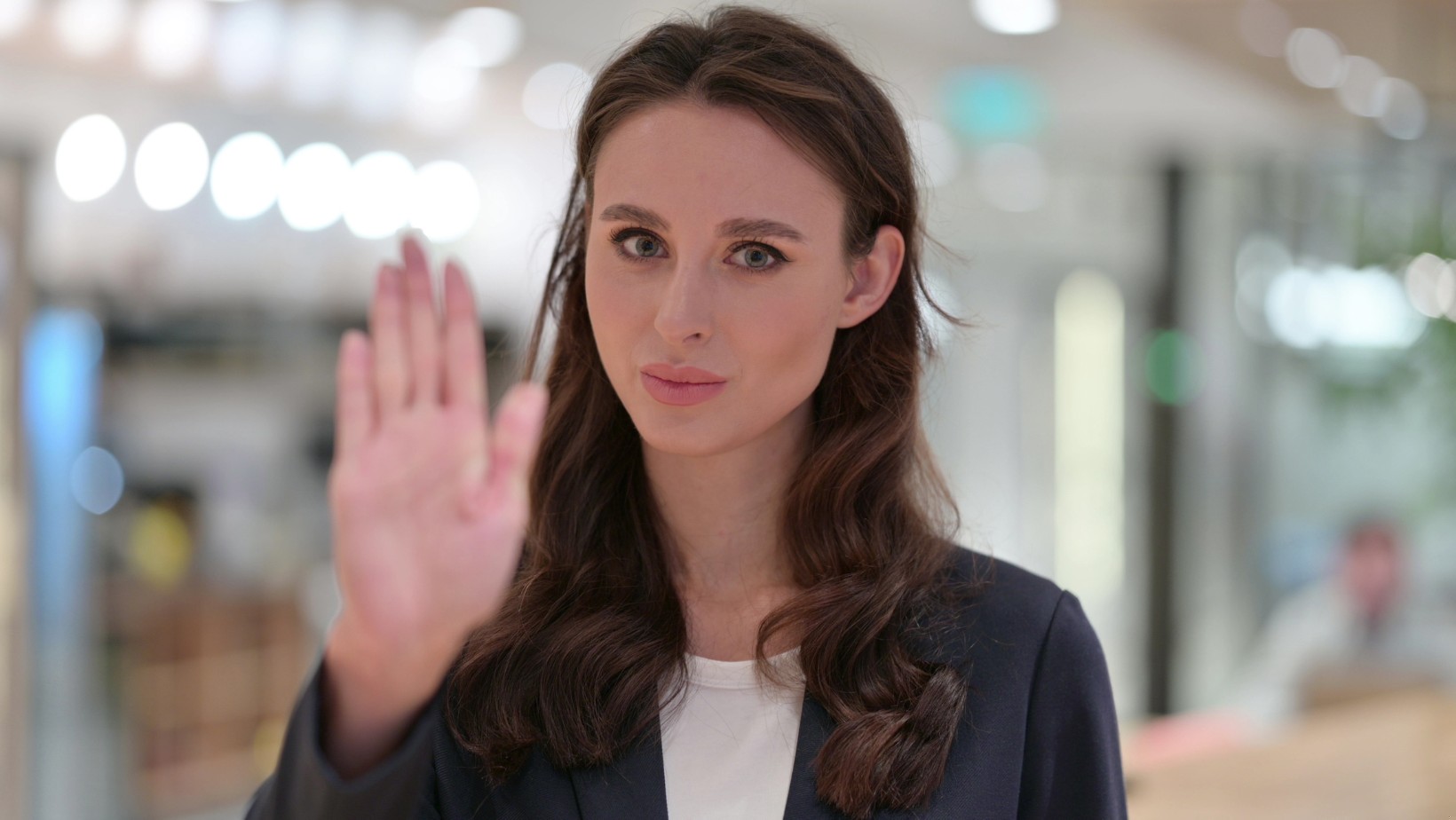 Jak być bardziej asertywną i pewną siebie? Oto niezawodne metody!